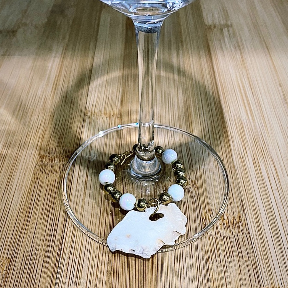 Seashell Wine Stem Decor